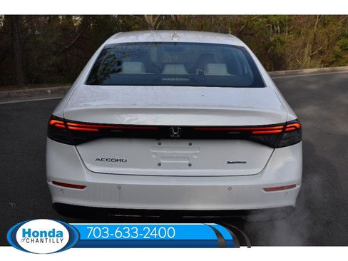 New 2026 Honda Accord Hybrid EX-L image 6