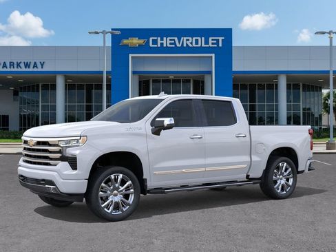 New 2026 Chevrolet Silverado 1500 High Country w/ High Country Premium Package AWD/4WD image 2