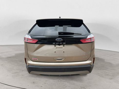 Used 2021 Ford Edge SEL w/ Convenience Package AWD/4WD image 6