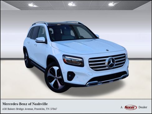 Used 2025 Mercedes-Benz GLB 250 image 1