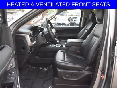 Used 2024 Ford Expedition Max XLT