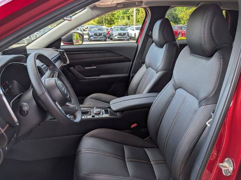 Certified 2025 MAZDA CX-50 AWD 2.5 S w/ Premium Plus Pkg image 13
