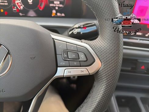 New 2026 Volkswagen Tiguan SE R-Line image 15