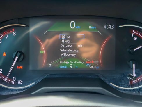 Used 2025 Toyota RAV4 LE FWD image 13