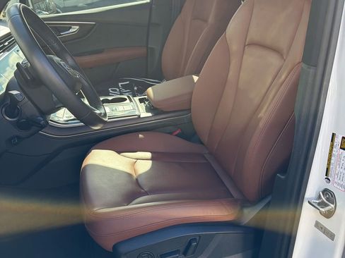 Used 2023 Audi Q7 3.0T Premium Plus image 9