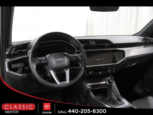 Used 2025 Audi Q3 2.0T Premium AWD/4WD image 6