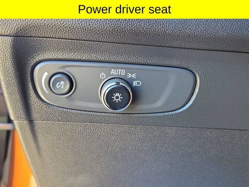 Used 2021 Buick Envision Preferred AWD/4WD image 18