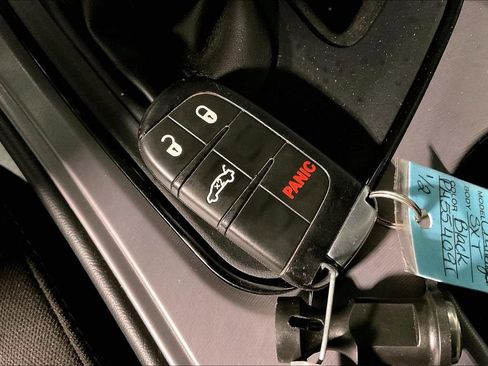 Used 2023 Dodge Challenger SXT w/ Blacktop Package image 13