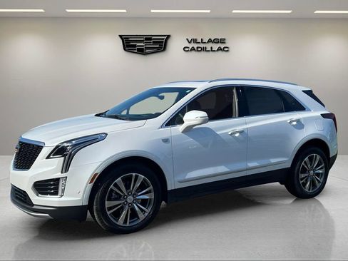 Used 2021 Cadillac XT5 Premium Luxury FWD image 1