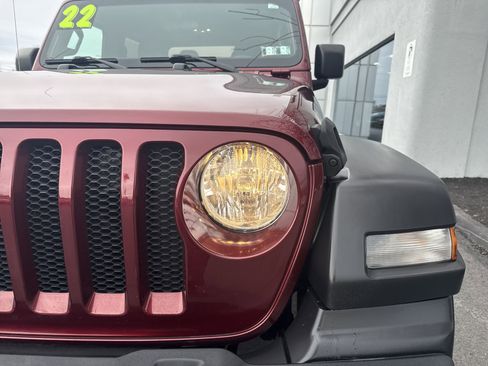 Used 2022 Jeep Wrangler Sport S image 10