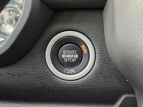 Used 2020 RAM 2500 Laramie w/ Night Edition image 23