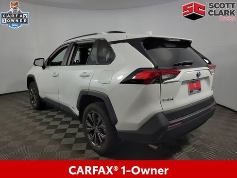 Used 2023 Toyota RAV4 XLE Premium AWD/4WD image 5