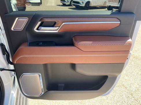 New 2025 GMC Sierra 2500 Denali Ultimate image 28