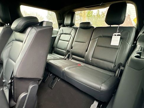 New 2025 Lincoln Navigator Reserve w/ Jet Appearance Package image 28