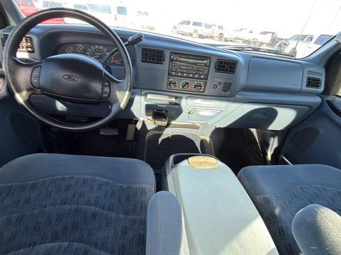 Used 1999 Ford F250 Lariat image 18