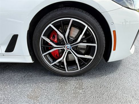 Used 2023 BMW M550i xDrive w/ Executive Package AWD/4WD image 24