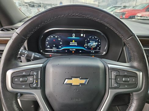 Used 2023 Chevrolet Tahoe Premier AWD/4WD image 21