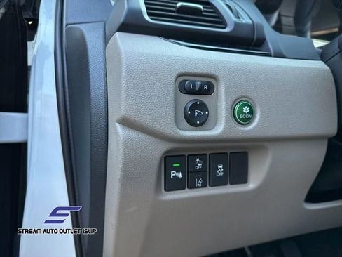 Used 2022 Honda Pilot Touring image 34