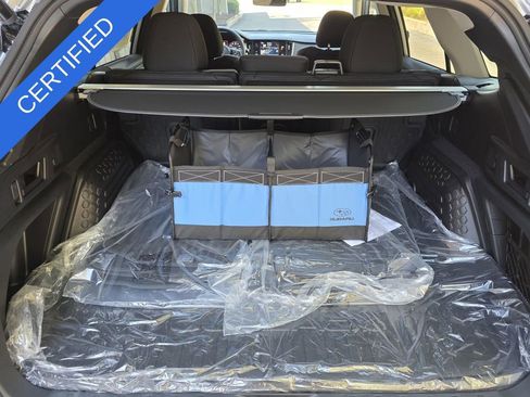 Used 2025 Subaru Outback Premium AWD/4WD image 15