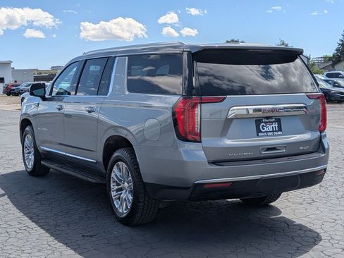 Used 2023 GMC Yukon XL SLT w/ SLT Luxury Package AWD/4WD image 5
