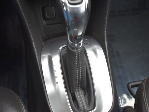 Used 2015 Buick Encore FWD image 30