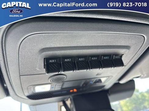 Certified 2025 Ford Bronco Badlands AWD/4WD image 32