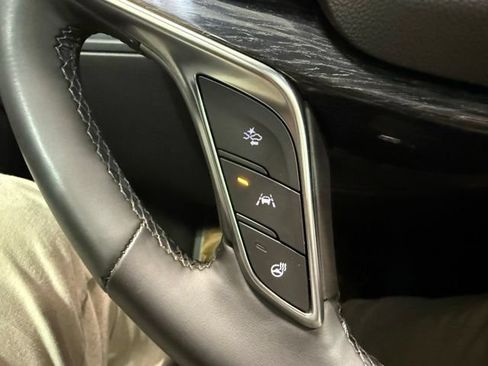 Certified 2025 Cadillac XT5 Premium Luxury AWD/4WD image 15