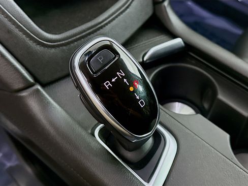 Used 2018 Cadillac XT5 Luxury w/ Driver Awareness Package image 20