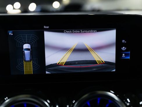 Certified 2023 Mercedes-Benz EQB 300 4MATIC image 16