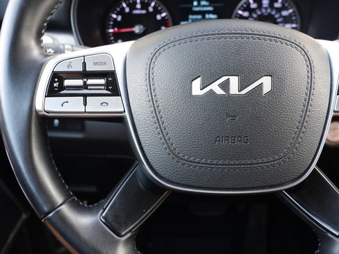 Used 2022 Kia Telluride S AWD/4WD image 19