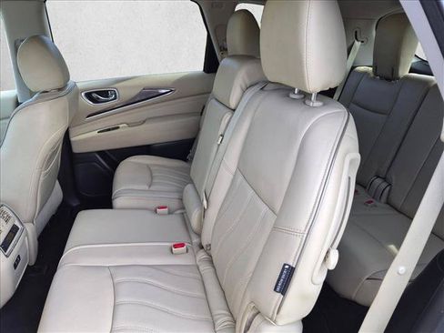 Used 2020 INFINITI QX60 Luxe w/ Essential Package FWD image 18