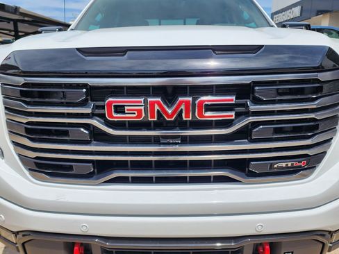 New 2026 GMC Sierra 1500 AT4 w/ AT4 Premium Package AWD/4WD image 10
