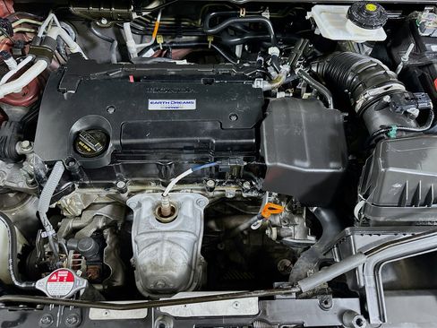 Used 2018 Honda CR-V LX image 30