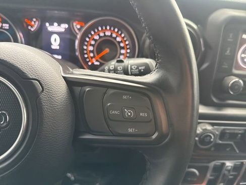Used 2021 Jeep Wrangler Unlimited Sport AWD/4WD image 13
