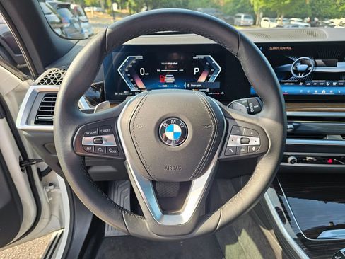 Used 2026 BMW X5 xDrive40i AWD/4WD image 11