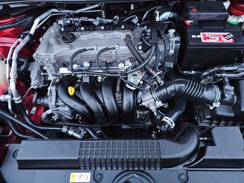 Used 2022 Toyota Corolla LE image 16