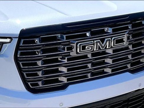 Used 2026 GMC Acadia Denali Ultimate AWD/4WD image 30