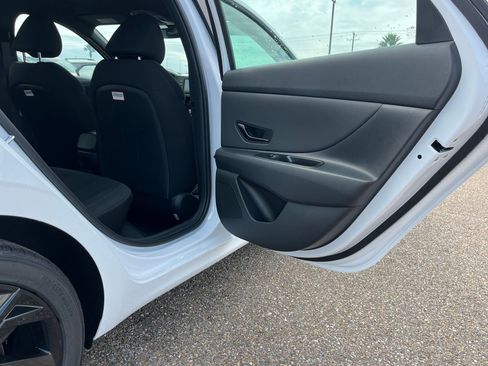 New 2026 Hyundai Elantra Sport FWD image 19