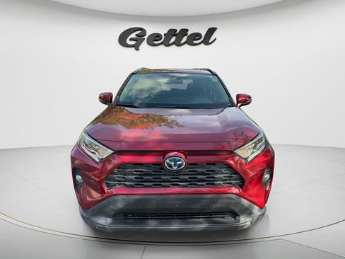 Used 2020 Toyota RAV4 XLE w/ Convenience Package AWD/4WD image 2