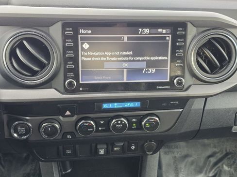 Certified 2023 Toyota Tacoma TRD Off-Road image 5