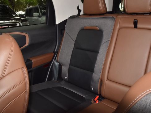 Used 2023 Ford Bronco Sport Outer Banks w/ Tech Package AWD/4WD image 19