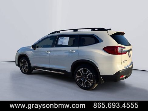 Used 2024 Subaru Ascent Limited image 5