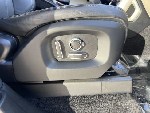 Used 2017 Land Rover Range Rover Supercharged image 29