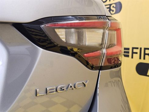 Used 2020 Subaru Legacy Premium image 17