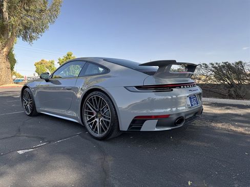 Used 2024 Porsche 911 Carrera 4S w/ Premium Package AWD/4WD image 16
