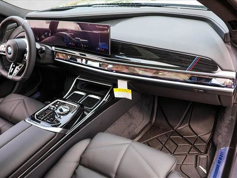 New 2026 BMW 740i xDrive AWD/4WD image 23