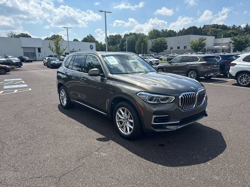 Used 2022 BMW X5 xDrive40i w/ Executive Package AWD/4WD image 7