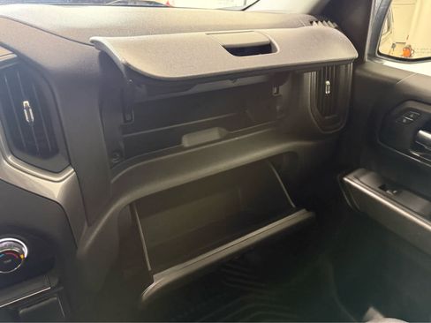 Used 2023 Chevrolet Silverado 1500 Custom AWD/4WD image 19