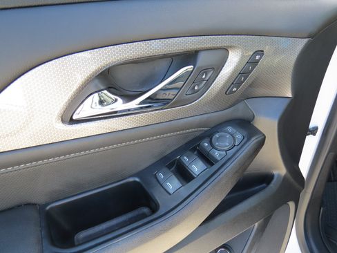 Certified 2023 Chevrolet Traverse Premier FWD image 17