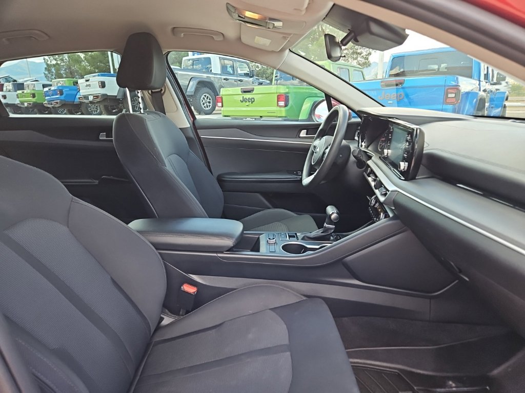 Used 2021 Kia K5 LXS FWD image 23